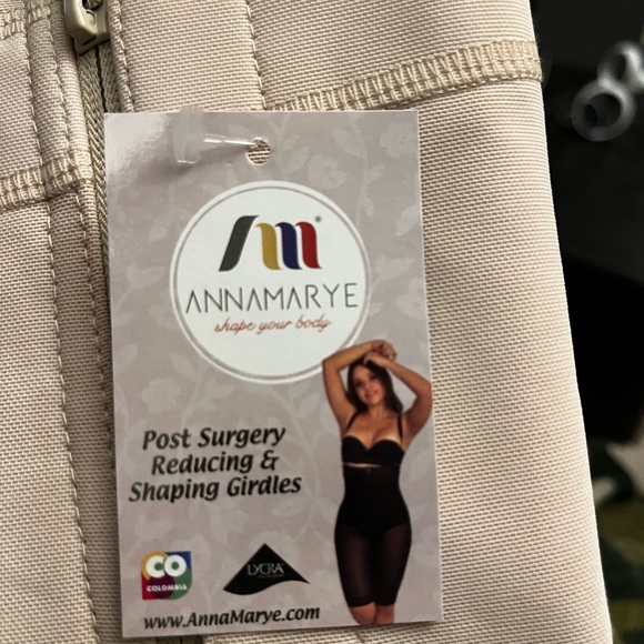 Waist trainer/ body shaper - Picture 6 of 6